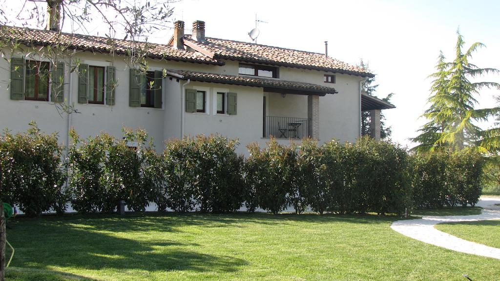 Aparthotel Fontepino Spoleto Exterior foto